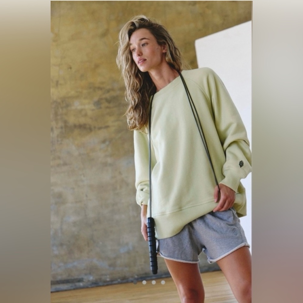 NWT Free People Movement A Cut Above Crew Sweatshirt In Moss Size Medium